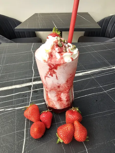Erdbeer Sahne Shake