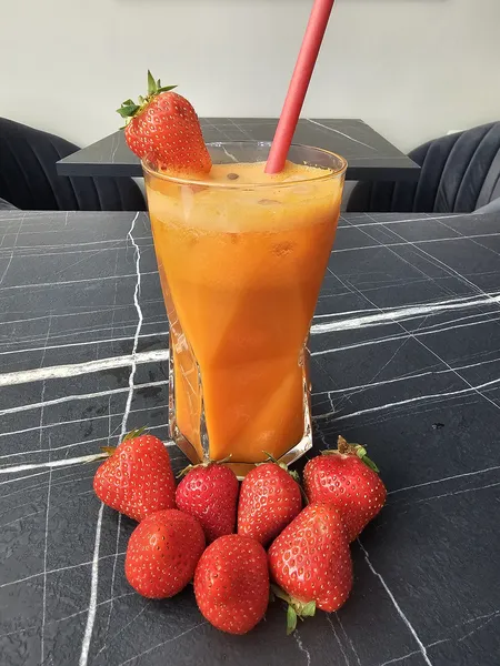 Frisch gepresster Karottensaft